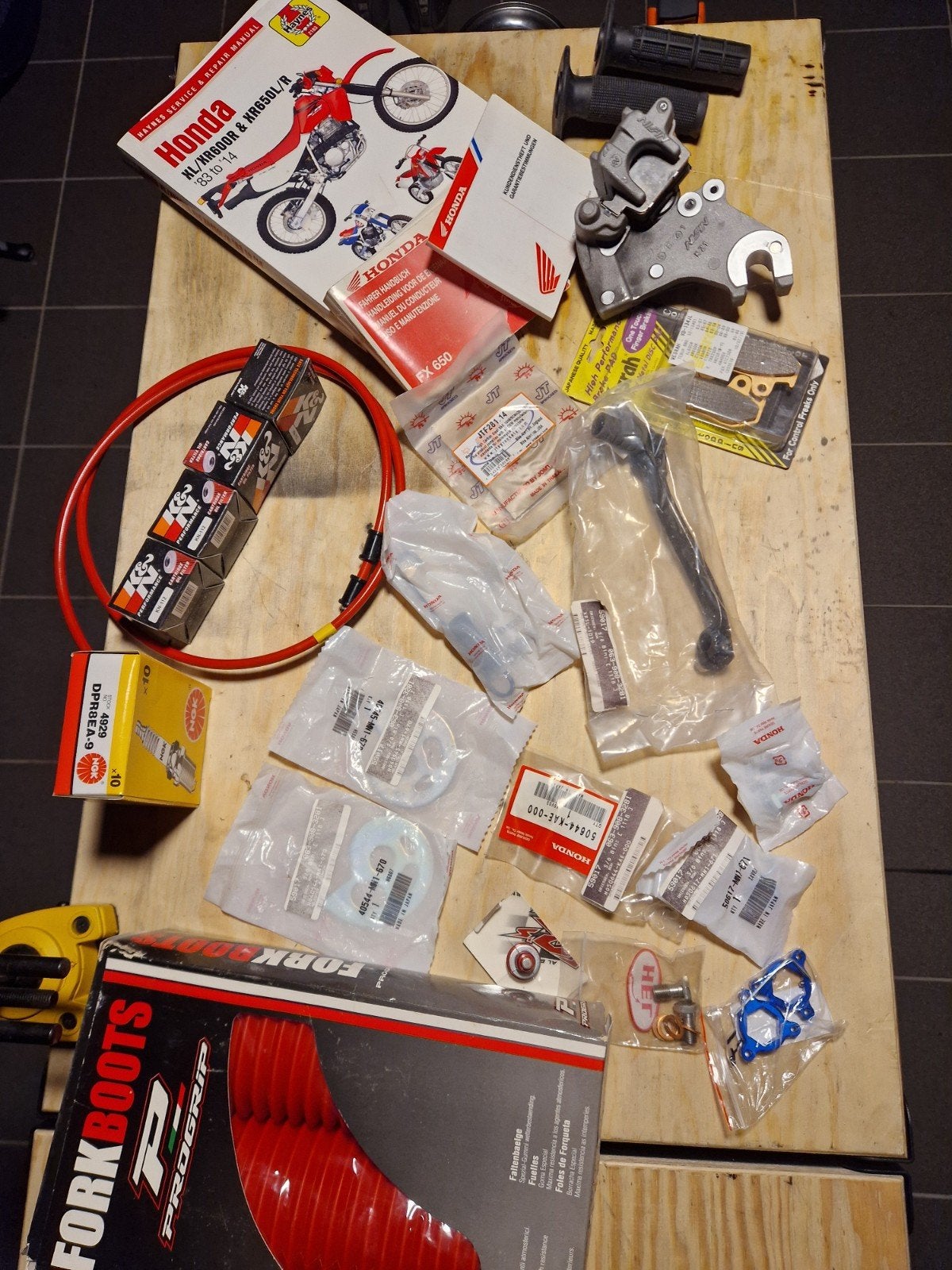 Honda XR 600, Motos, Particulier, Neuf