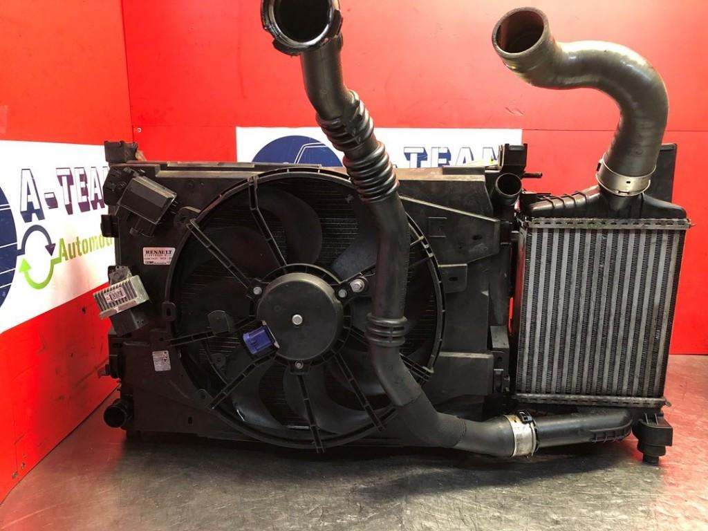 RADIATEUR COMPLEET Renault Clio IV (5R) (144961381R), Gebruikt, Renault