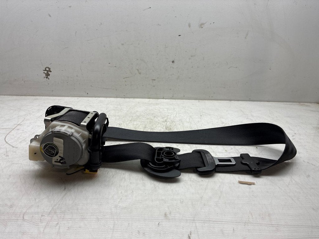 CEINTURE DE SECURITE AVANT GAUCHE A3 Sportback (8VA / 8VF), Auto-Union-Straße  1,
85057  Ingolstadt, DE, Info@audi.de, Audi, Utilisé