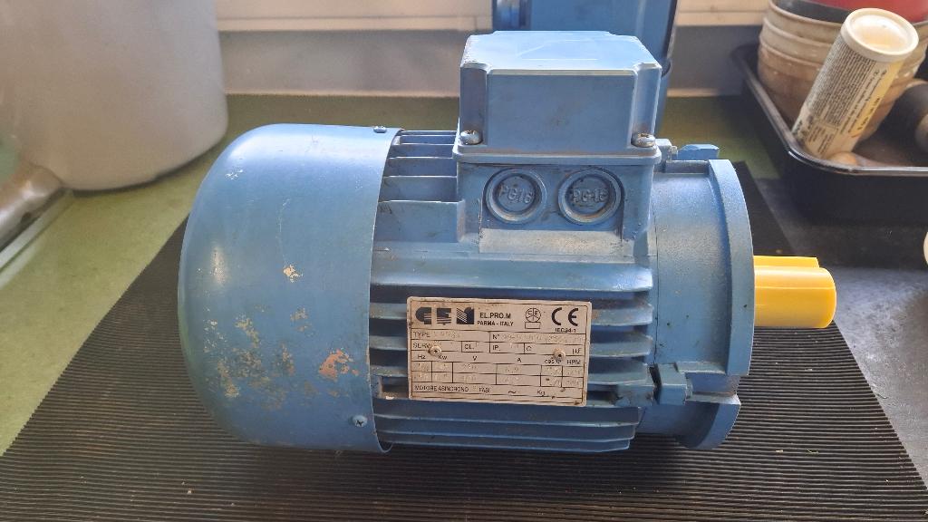 Moteur 1.5kW G90S4 pour pont 2 colonnes OMCN, Autos : Divers, Enlèvement, Utilisé