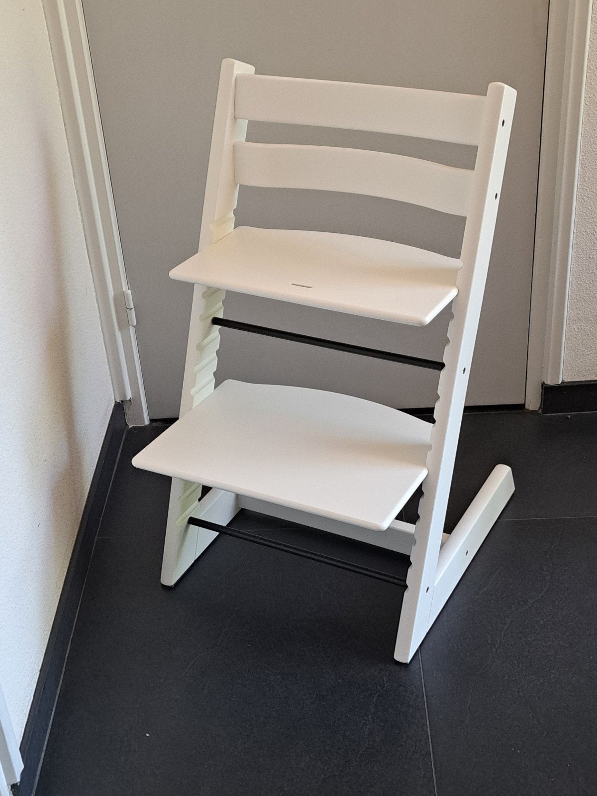 Stokke Tripp Trapp kinderstoel NIEUW MODEL in satin wit, Enlèvement, Comme neuf, Chaise évolutive, Coulissant