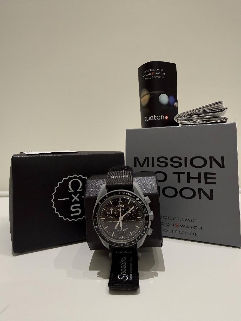 Omega x Swatch: Mission to the Moon: New - In Box, Bijoux, Sacs & Beauté, Montres | Hommes, Neuf, Montre-bracelet, Omega, Synthétique