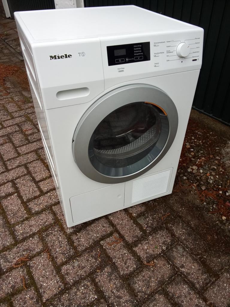 Jonge zuinige T1 warmtepompdroger, Ophalen, Minder dan 85 cm, 8 tot 10 kg, Zo goed als nieuw