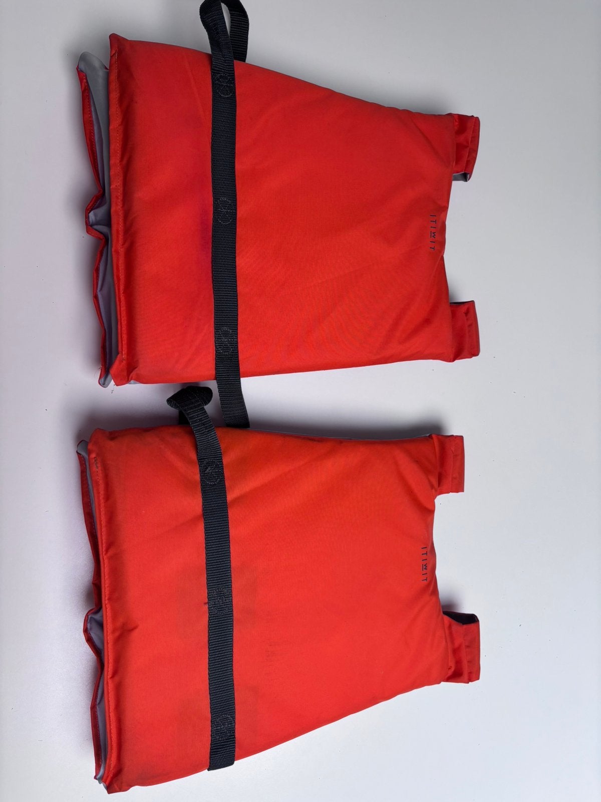 Reddingsvest itiwit, Watersport en Boten, Ophalen, Zo goed als nieuw