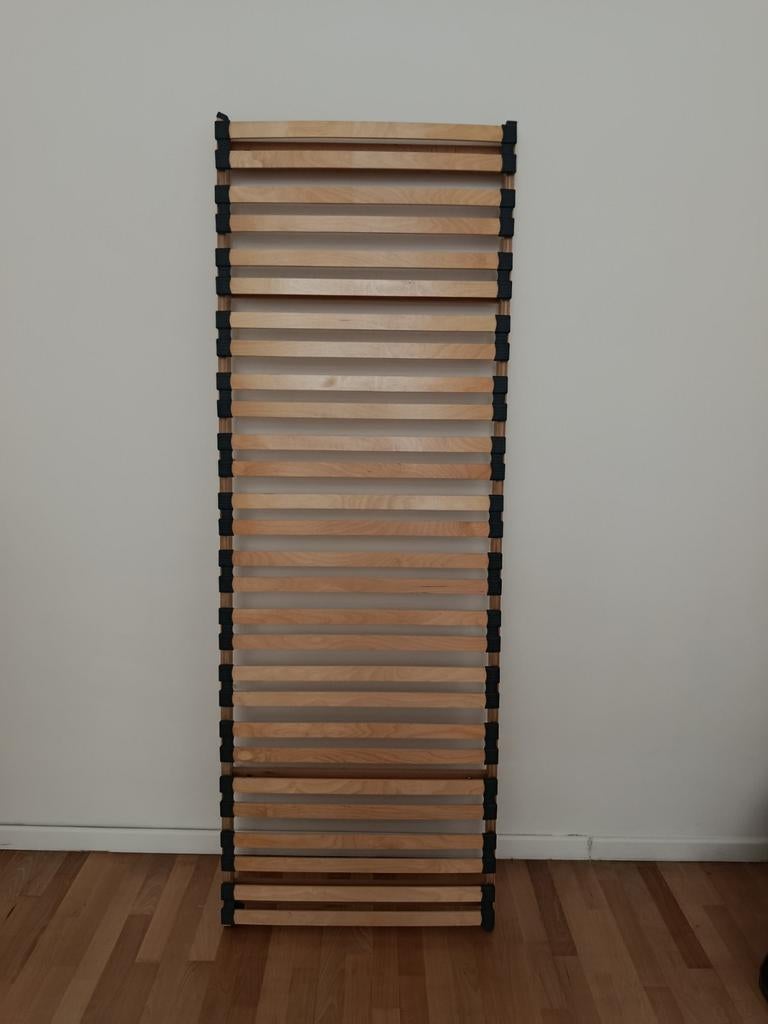 Sommier 70x200 à donner, Ophalen, Bedbodem