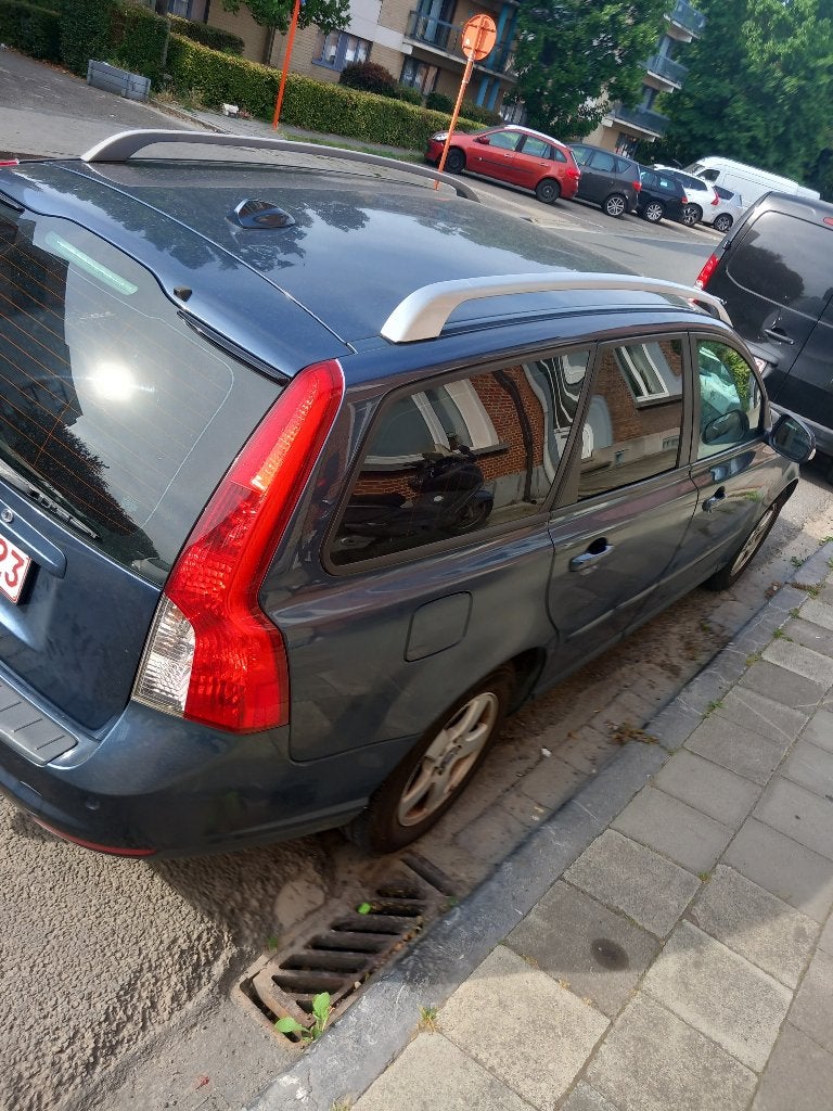 Volvo V50 d2 Diesel  6 vitesse, Autos, Volvo, Particulier, V50, ABS, Airbags, Air conditionné, Alarme, Climatisation automatique