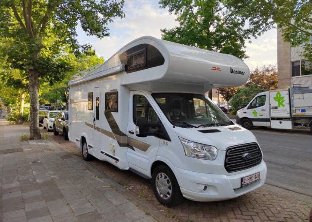 Mobil-home Ford Benimar Sport 342, 6 à 7 mètres, Toilette à cassette, Boîte manuelle, Ford