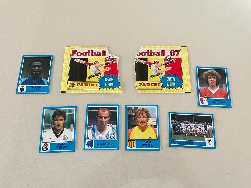 Panini - 2 Gescheurde zakjes + 6 losse stickers FB 1987, Verzamelen, Ophalen of Verzenden, Zo goed als nieuw