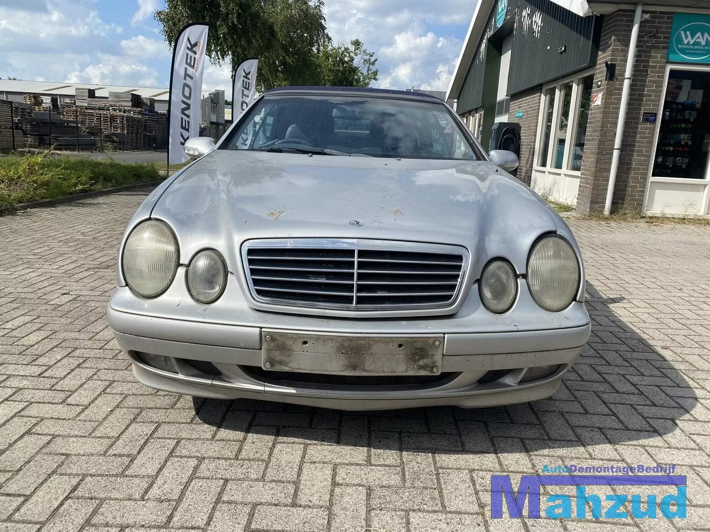 2000 MERCEDES CLK 2.3 W208 A208 CABRIO 744 111.975 onderdele, Gebruikt, Mercedes-Benz AG, Mercedes-Benz, Mercedesstrasse 120
70372  Stuttgart, DE