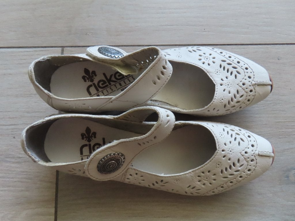 Chaussures d'été, ANDERE, Beige, Comme neuf, Enlèvement