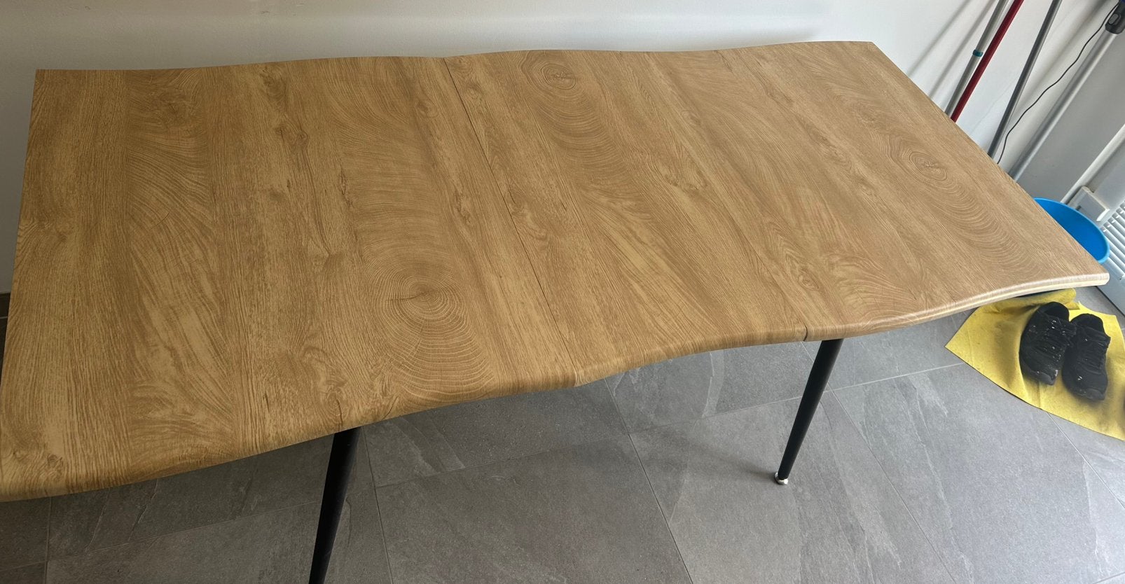 Table avec rallonge, Enlèvement, Comme neuf, Noir, Bois