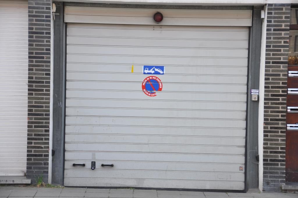 GARAGE A LOUER, Immo, Charleroi