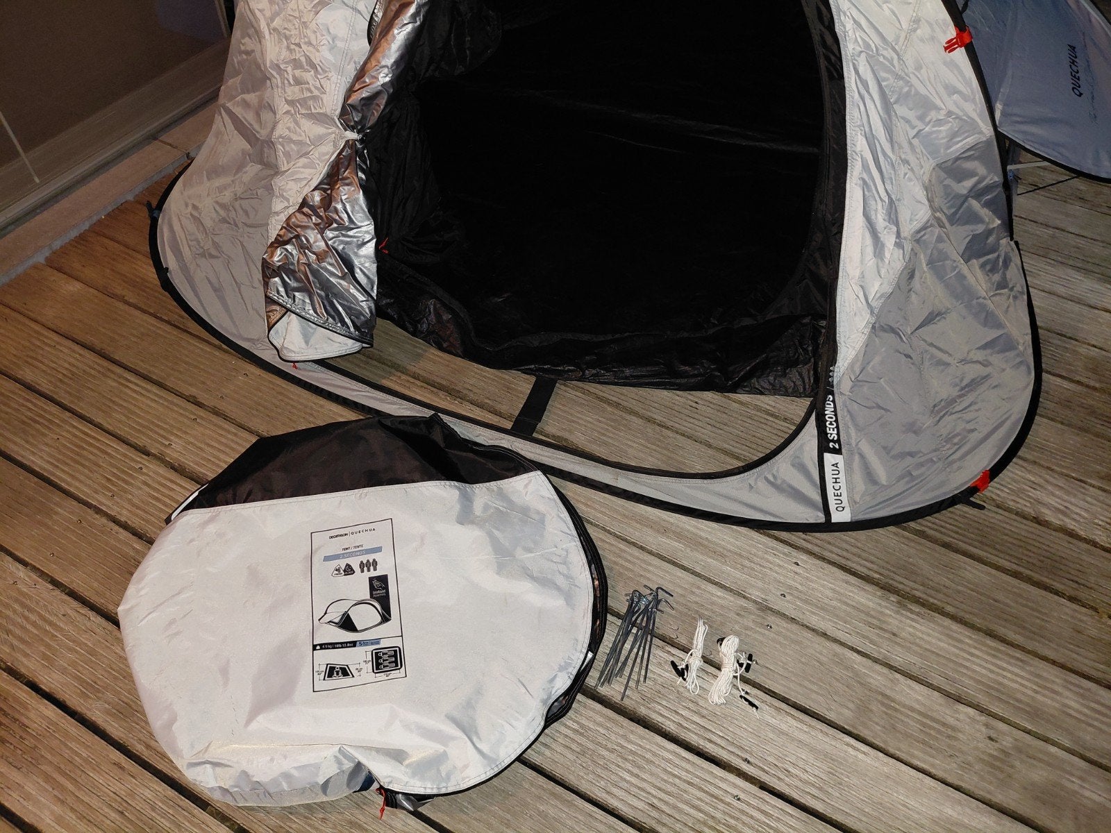 Quechua 3 persoons 2sec f&b tent, Ophalen, Zo goed als nieuw, Tot en met 3