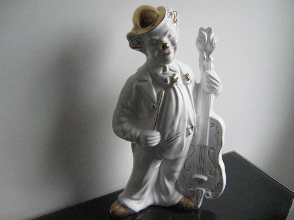 clown en auto, Huis en Inrichting, Woonaccessoires | Wanddecoraties, Ophalen