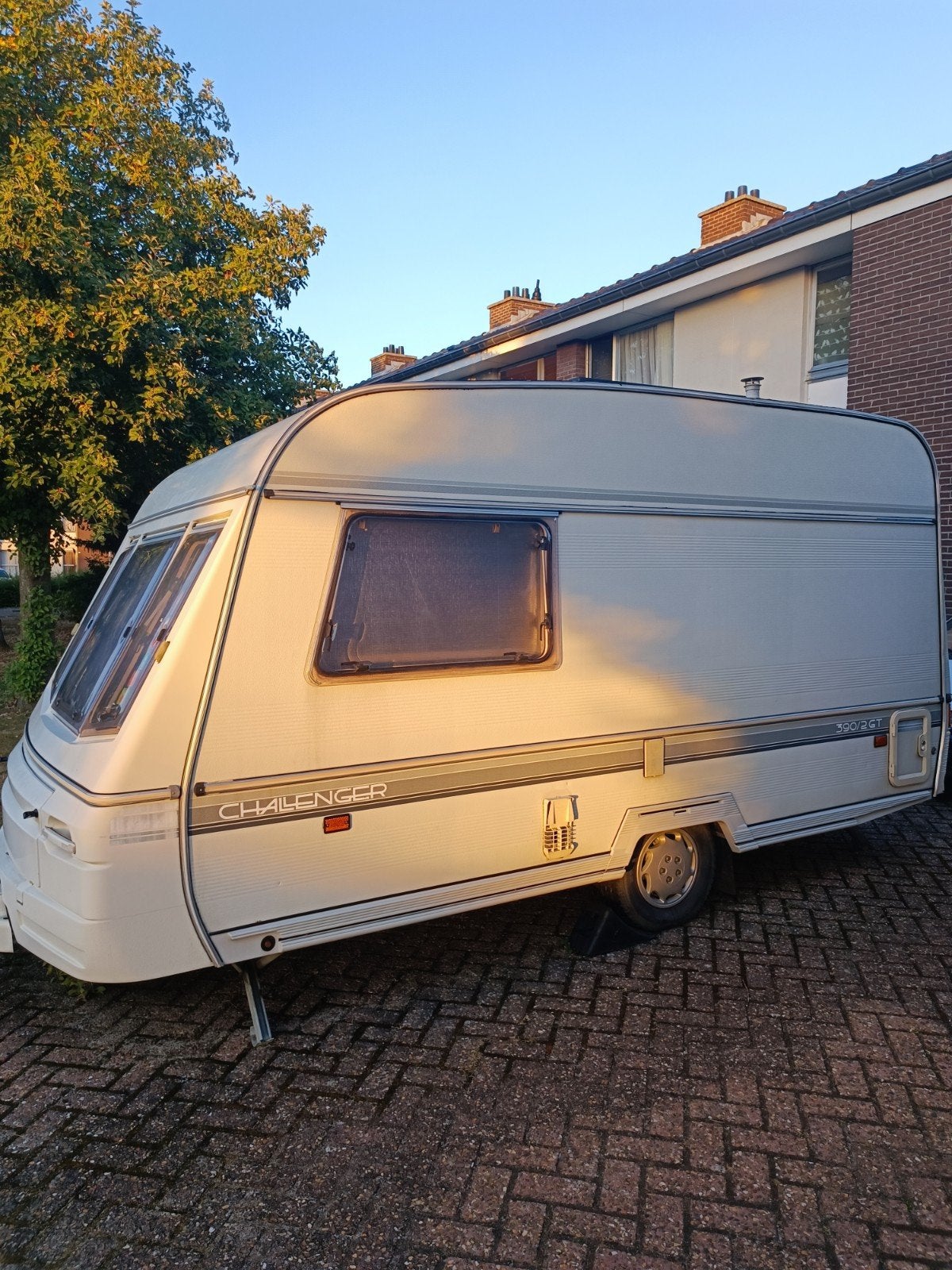 Superbe Swift Challenger 390/2 GT – Panneau Solaire, Douche,, Particulier, Panneau solaire, Swift