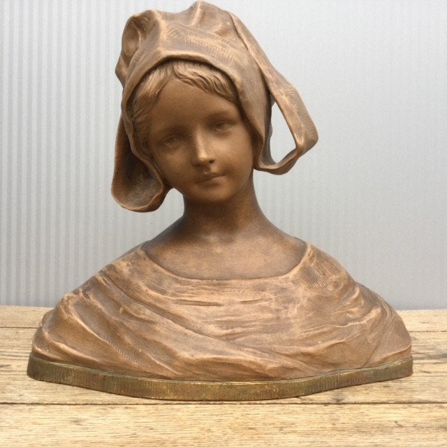 Mooi terracotta beeld, Ophalen, Beeld