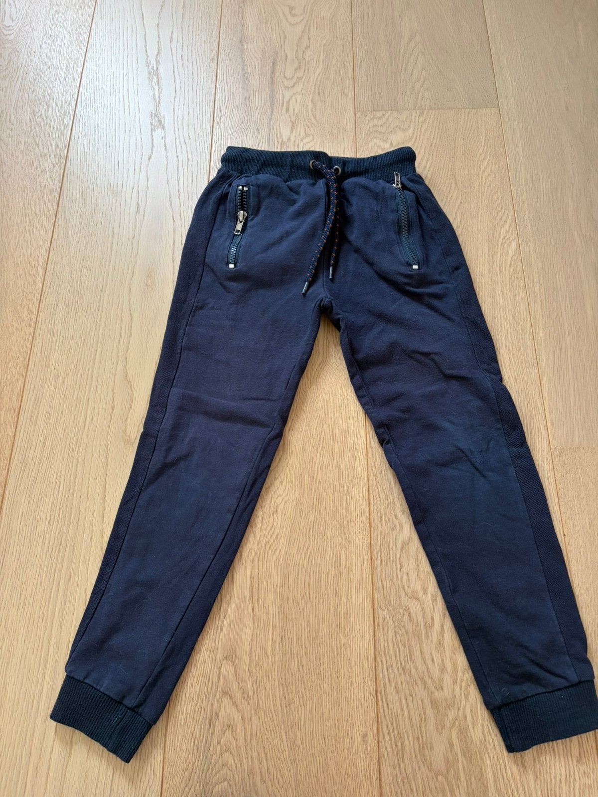 Broek No Way Monday maat 122, Kinderen en Baby's, Ophalen of Verzenden, Zo goed als nieuw, Jongen, Broek