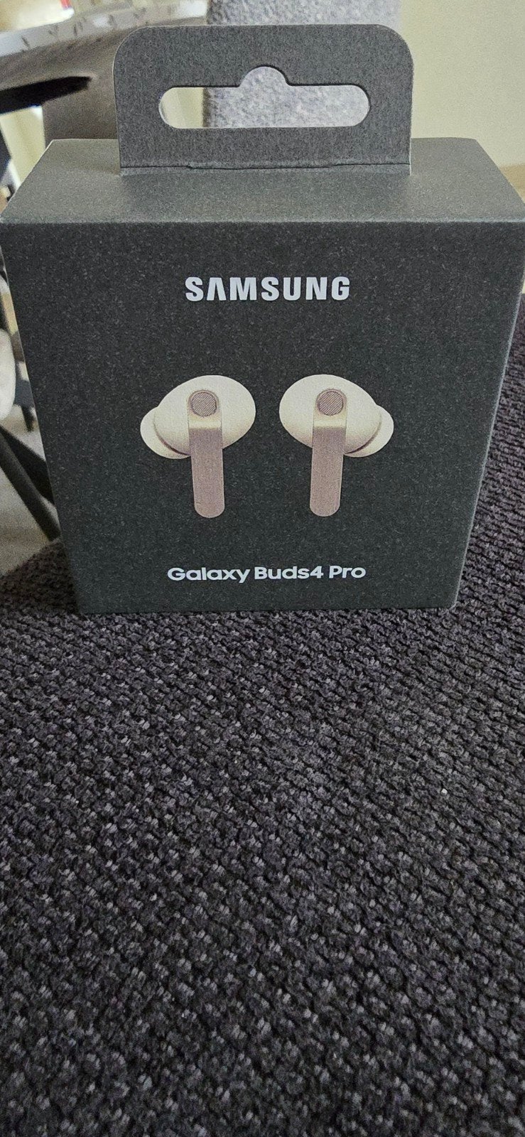 L'exclusivité en ligne des Galaxy Buds4 Pro Pink Gold vient, Neuf, Détection de port, Intra-auriculaires (In-Ear), Samsung