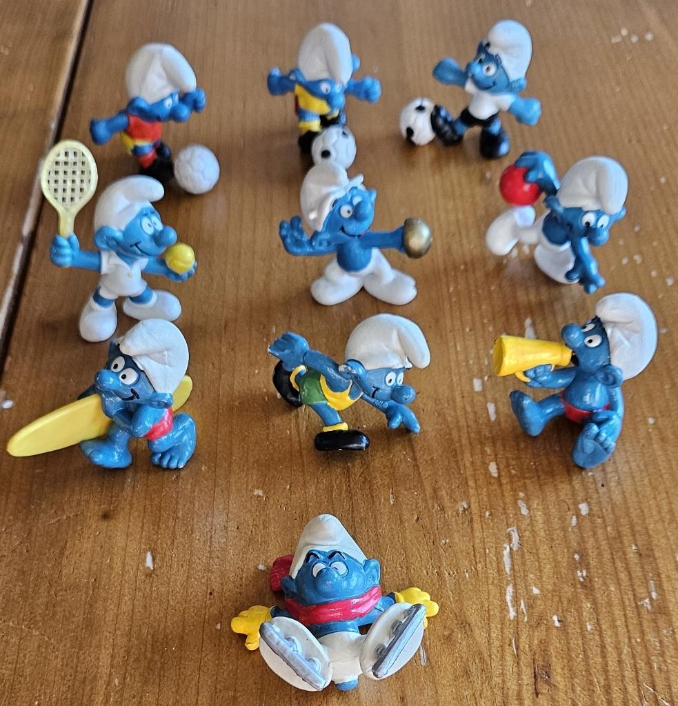 De Smurfen, 10 sport smurfen, Ophalen of Verzenden, Gebruikt, Poppetje, Figuurtje of Knuffel