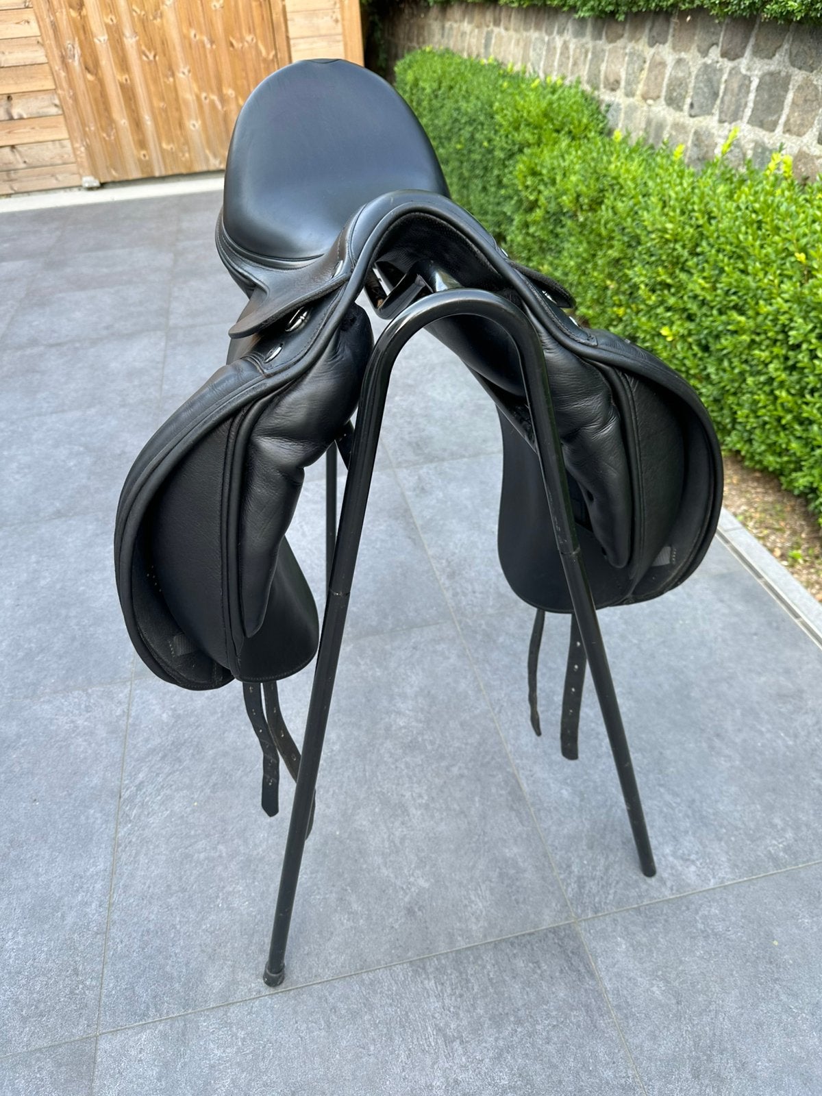 Prestige dressuurzadel, Gebruikt, Dressuur, M (17 inch), Diepe zit