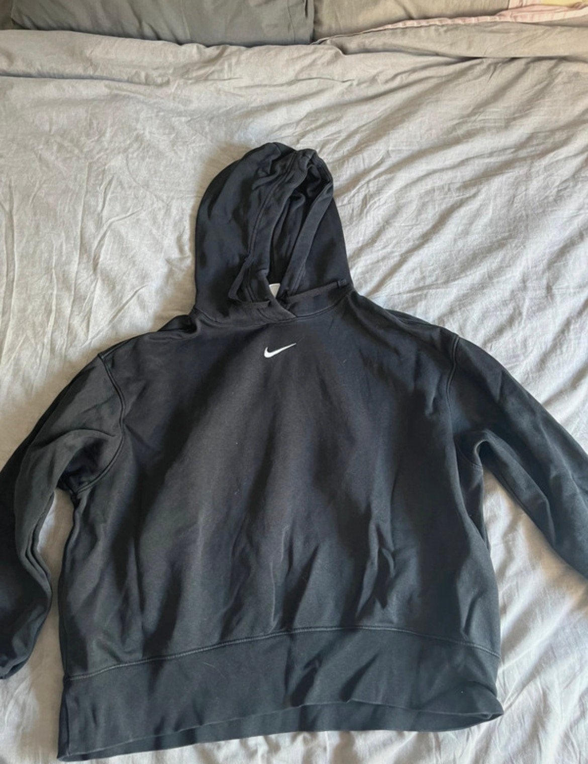Pull nike noir, Envoi, Porté, Taille 48/50 (M), Noir