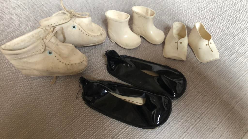 4 paires de chaussures annees 60, Enlèvement ou Envoi