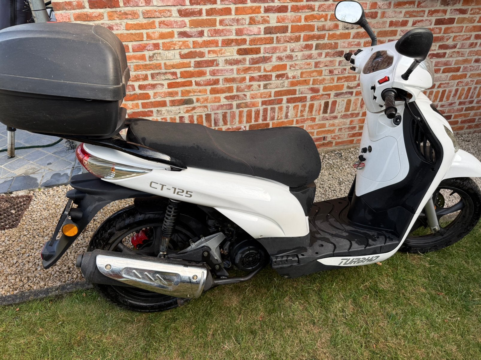 Turbho 125 brommer, Ophalen, Zo goed als nieuw