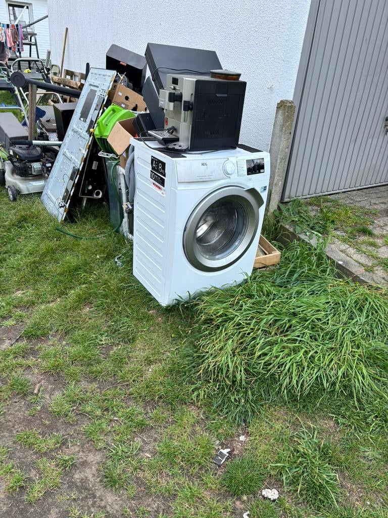 Oude metalen een 3 grasmaaier voor 50€ alles, Ophalen, Zo goed als nieuw
