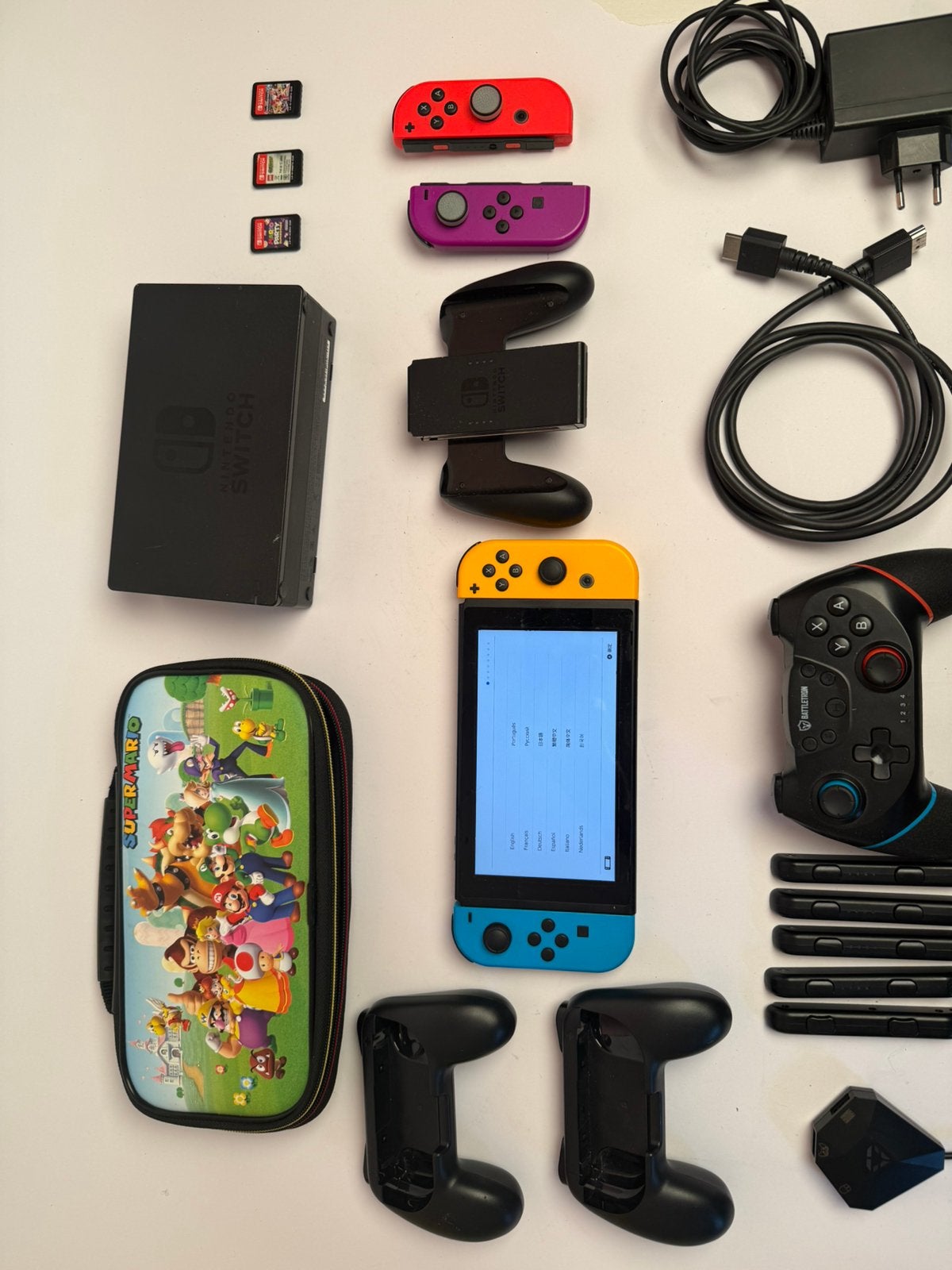 Nintendo Switch + 3 games + accessoires, Games en Spelcomputers, Ophalen of Verzenden, Zo goed als nieuw