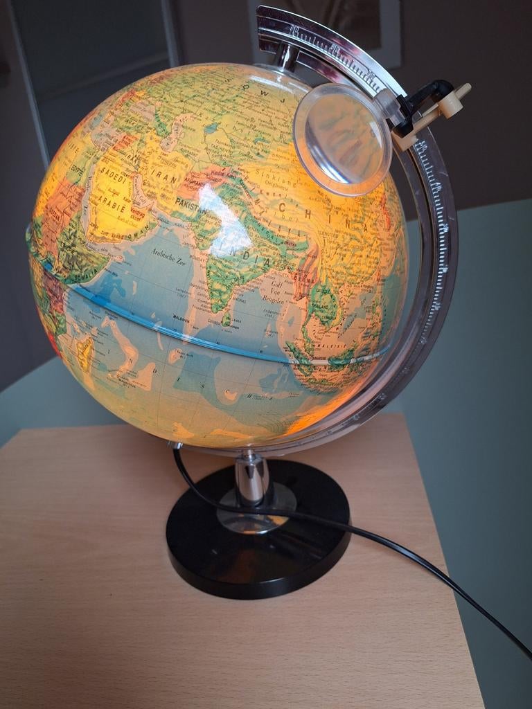Wereldbol met verlichting, Ophalen of Verzenden