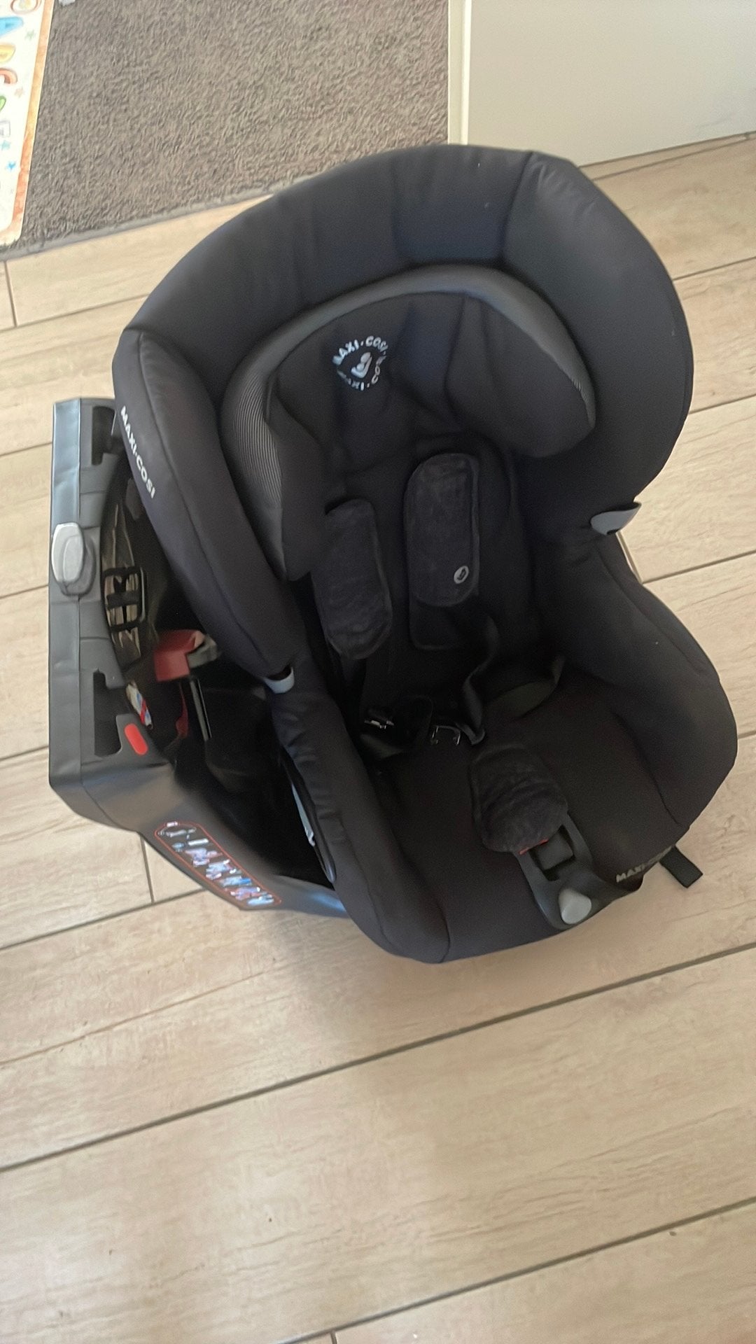 Maxi Cosi Axiss autostoel draaibaar!, Kinderen en Baby's, Autostoeltjes, Ophalen, Autogordel of Isofix, Gebruikt, Zijbescherming
