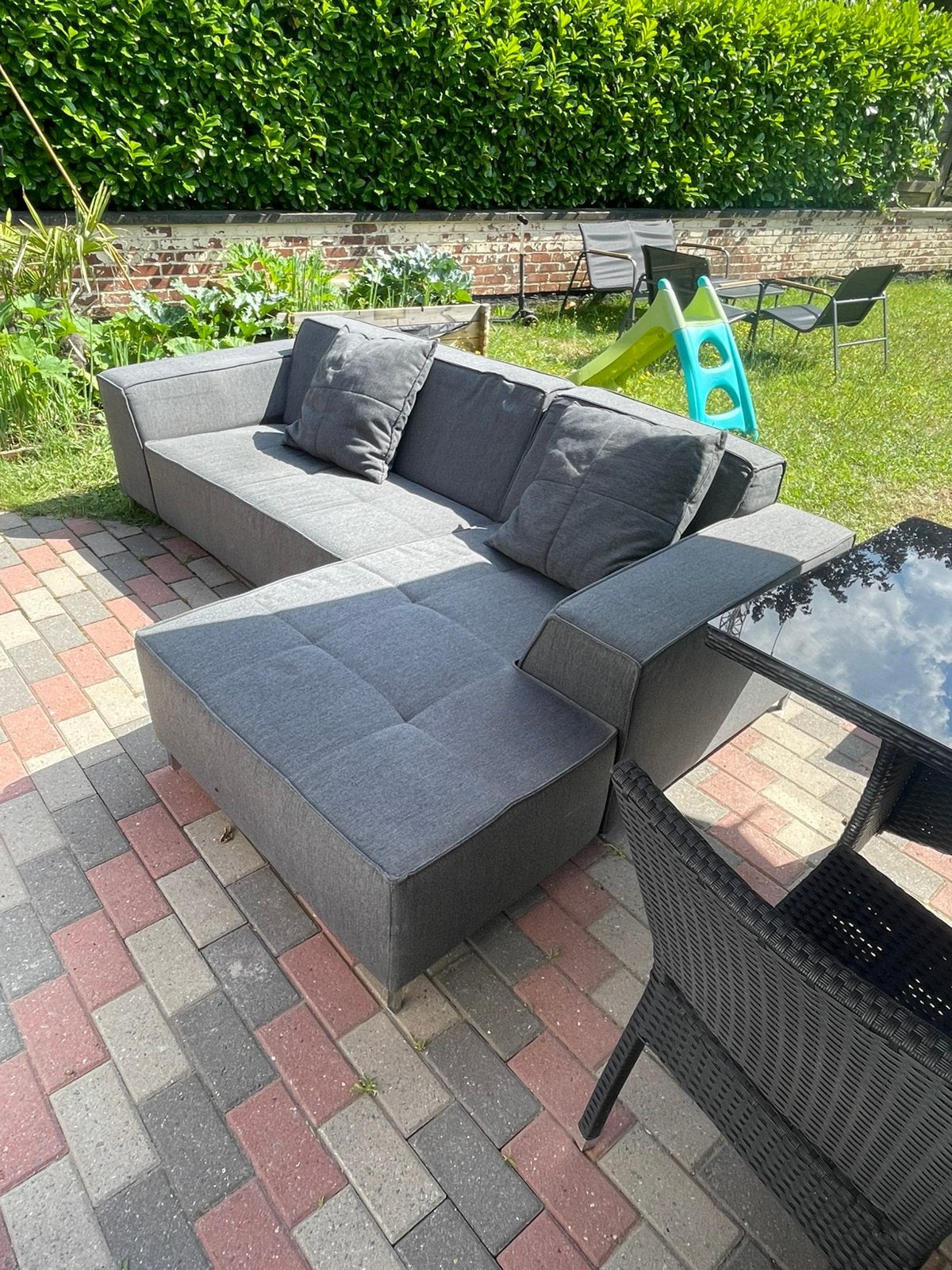 Magnifique canapé d'angle en tissu en très bon état., Jardin & Terrasse, Enlèvement, Comme neuf