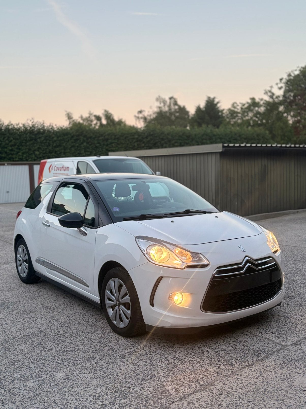 Citroen ds3 2013 met keuring voor verkoop benzine, Auto's, Handgeschakeld, Particulier, Airconditioning, 3 deurs
