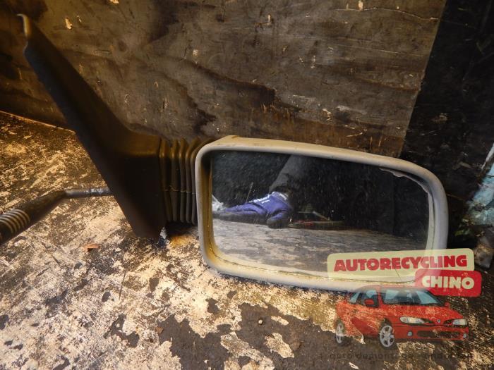 Rétroviseur extérieur droit d'un Peugeot 205, -, 3 mois de garantie, Utilisé, -