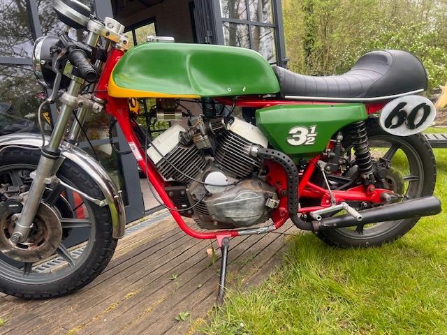 Moto Morini 3 1/2, Motos, Motos | Marques Autre, 350 cm³, Occasion, 2 cylindres, Particulier