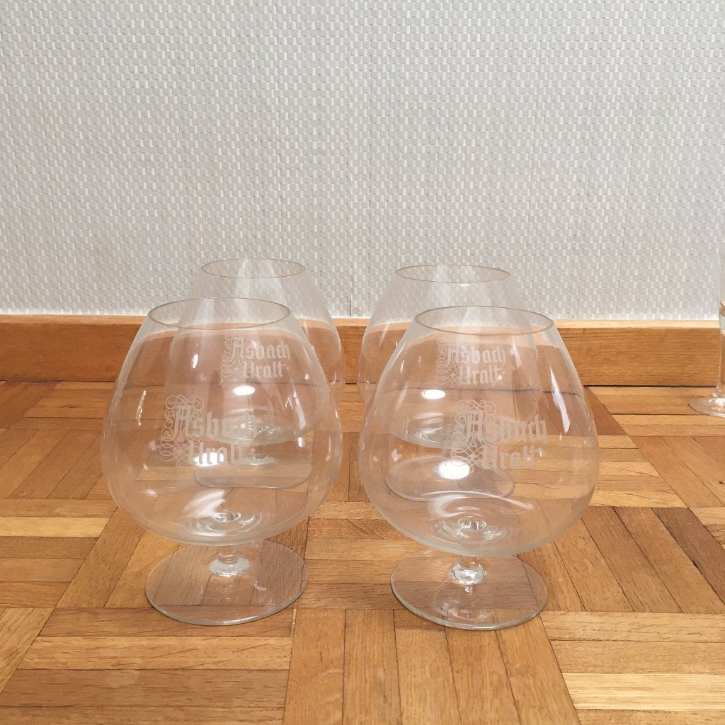 4 Asbach Uralt glazen, Verzamelen, Ophalen of Verzenden, Zo goed als nieuw, Borrel- of Shotglas