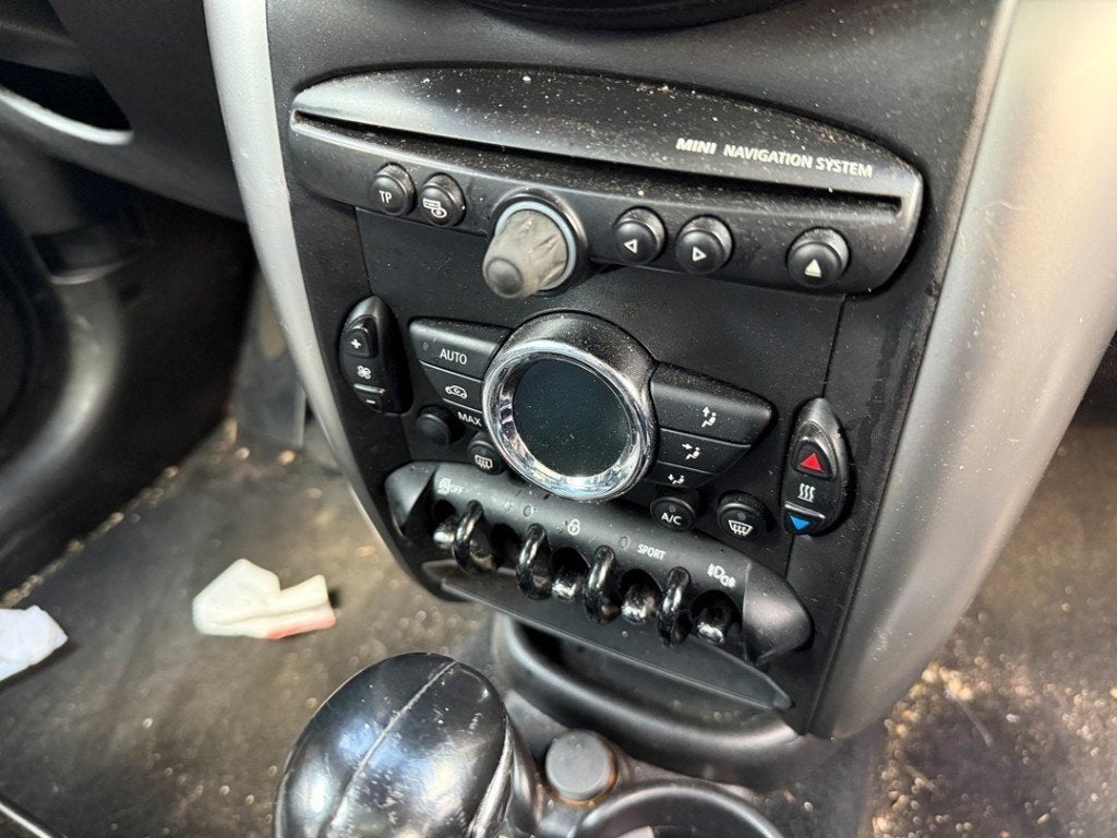 RADIO Mini Countryman (R60) (|65129361141|), Autos : Pièces & Accessoires, Petuelring 130
80809  München, DE, Mini, Utilisé, Minikundenbetreuung@mini.de