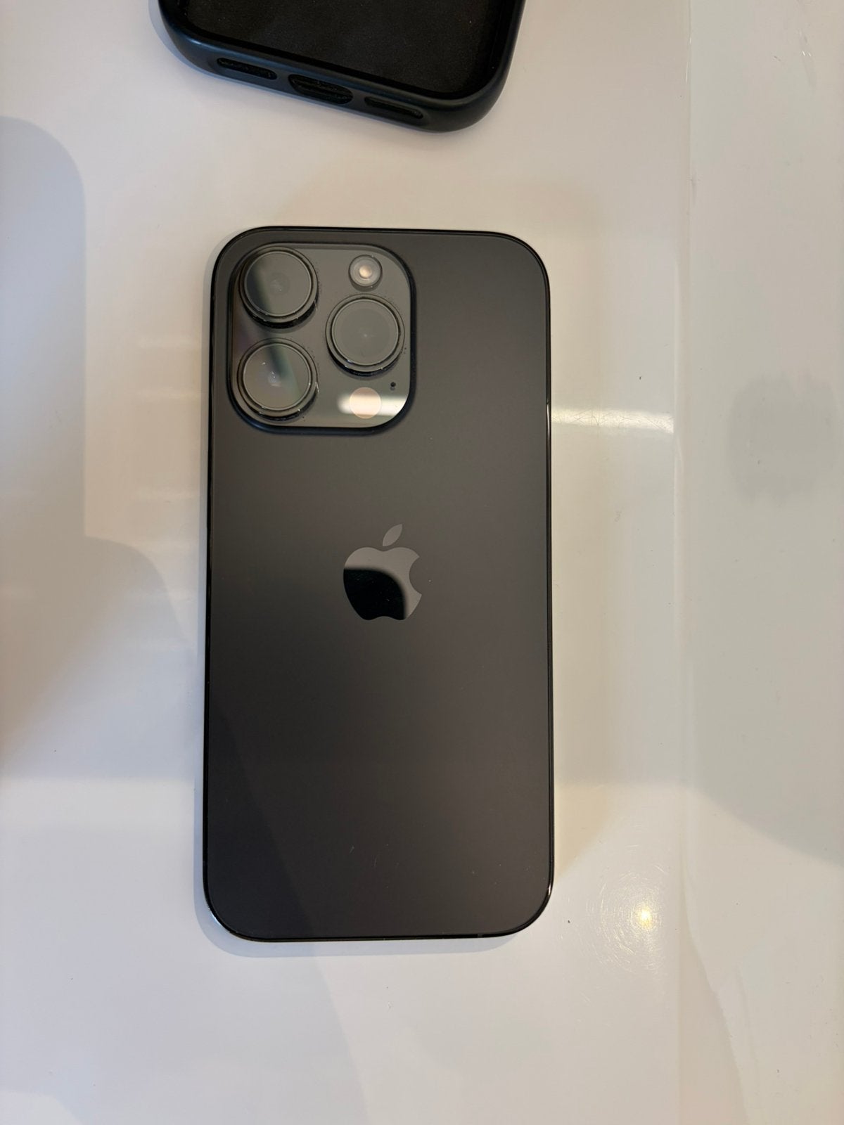Iphone 14 pro 256 Go Noir + coque Quadlock, Telecommunicatie, Zwart, 77 %, Ophalen, 256 GB