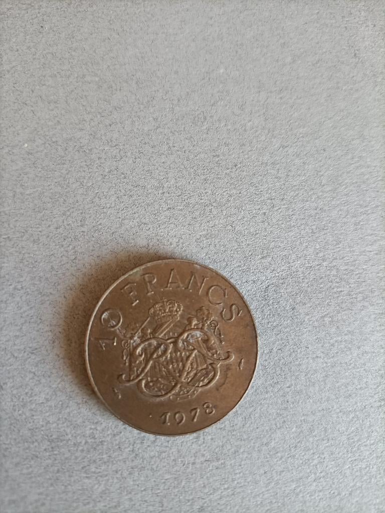 10 pour Monaco, Enlèvement, Monaco
