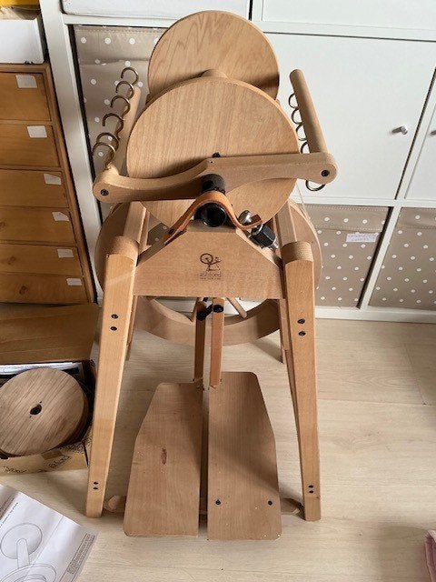 Ashford Country Spinner 2 spinnewiel, Hobby en Vrije tijd, Ophalen, Zo goed als nieuw, Spinnewiel