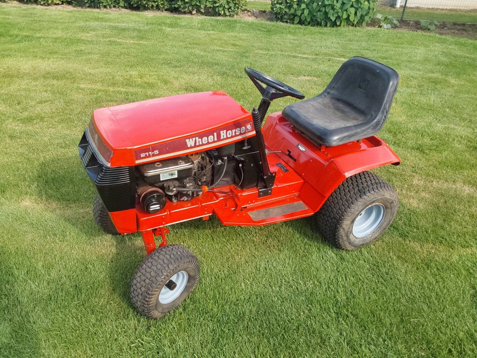 Tractor wheel horse, Enlèvement