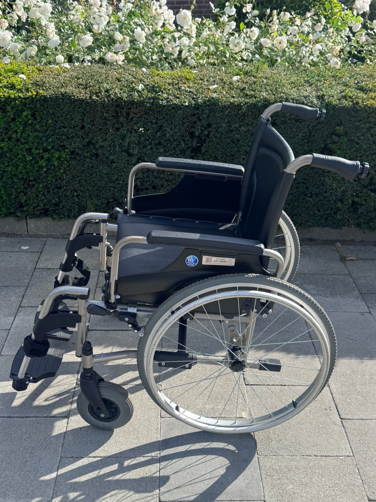 Fauteuil roulante Vermeiren V 100 chaise roulante pliable, Enlèvement ou Envoi, Comme neuf