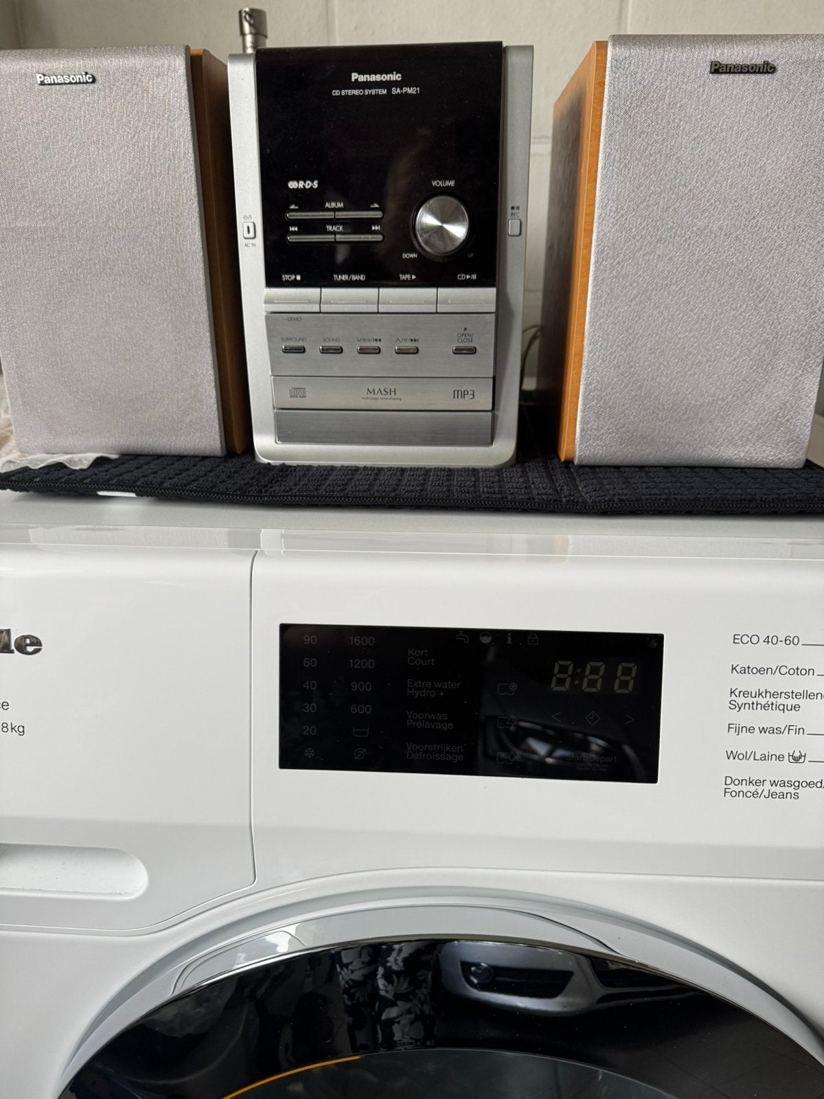 Mini hifiketen met CD casetteplayer, Enlèvement, Comme neuf