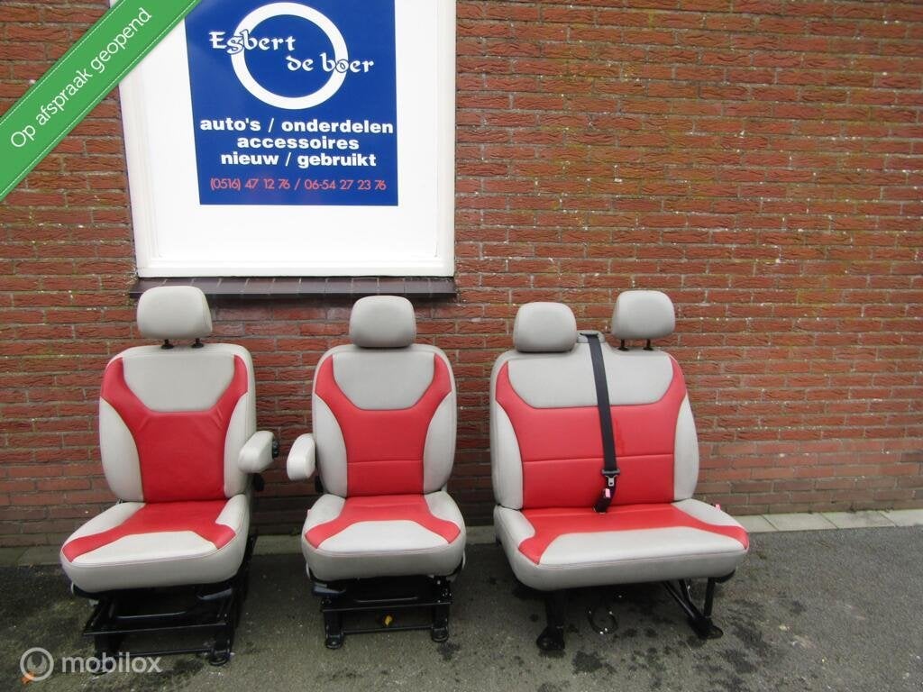 bestuurder bijrijder stoel + bank vivaro trafic primastar, Auto-onderdelen, Interieur en Bekleding, Gebruikt, Opel, Ophalen of Verzenden