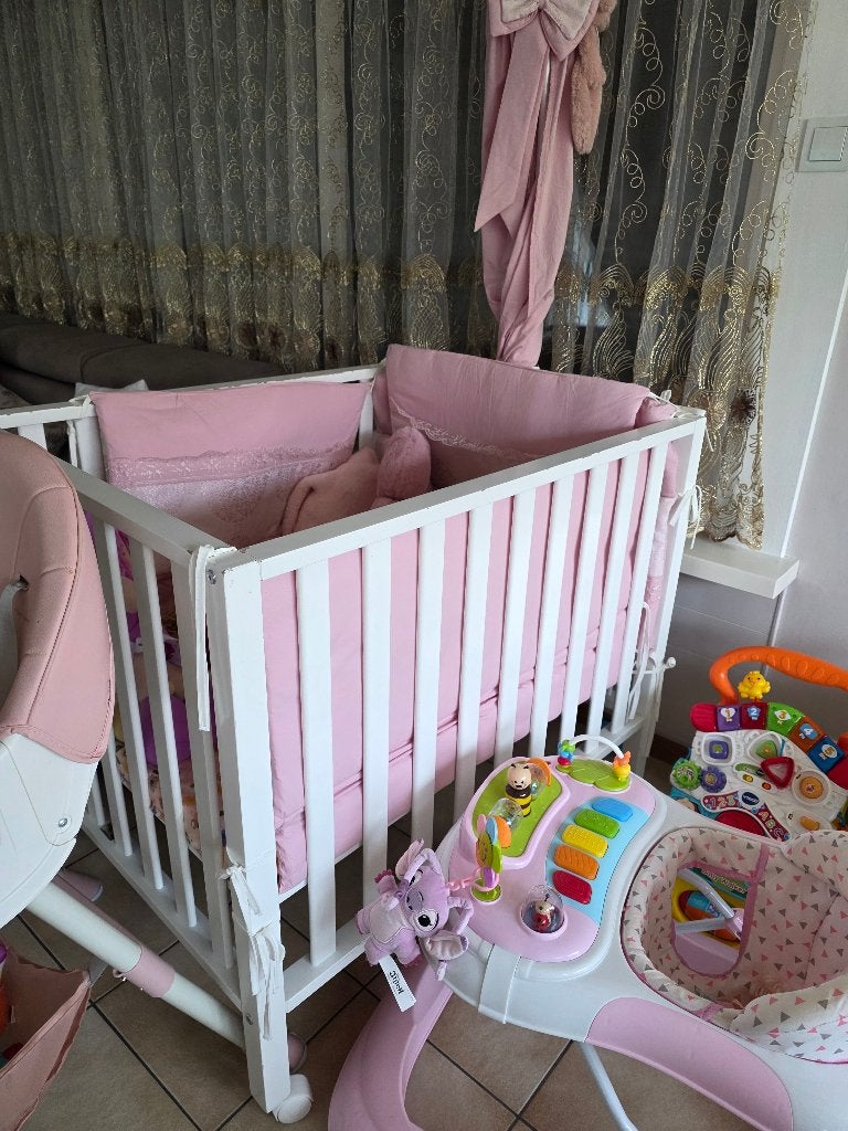 Babypark amper gebruikt wit van kleur, Ophalen, Gebruikt, Vierkant, Wieltjes