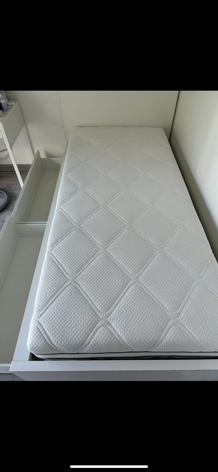 Matelas une place, Enlèvement, Comme neuf