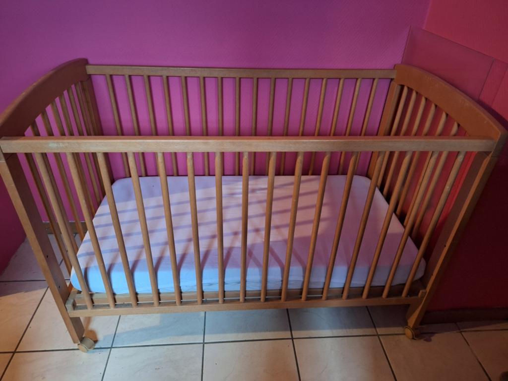 Babybedje in hoogte verstelbaar, Kinderen en Baby's, Ophalen