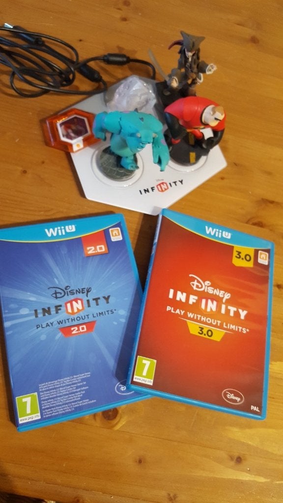 WiiU Disney Infinity 2 en 3 pakket, Consoles de jeu & Jeux vidéo, Comme neuf, Enlèvement, À partir de 3 ans, 3 joueurs ou plus