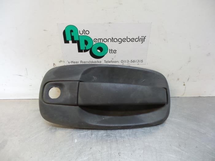 Poignée portière 2portes droite d'un Opel Vivaro (Vivaro 0, -, Opel, Utilisé, -