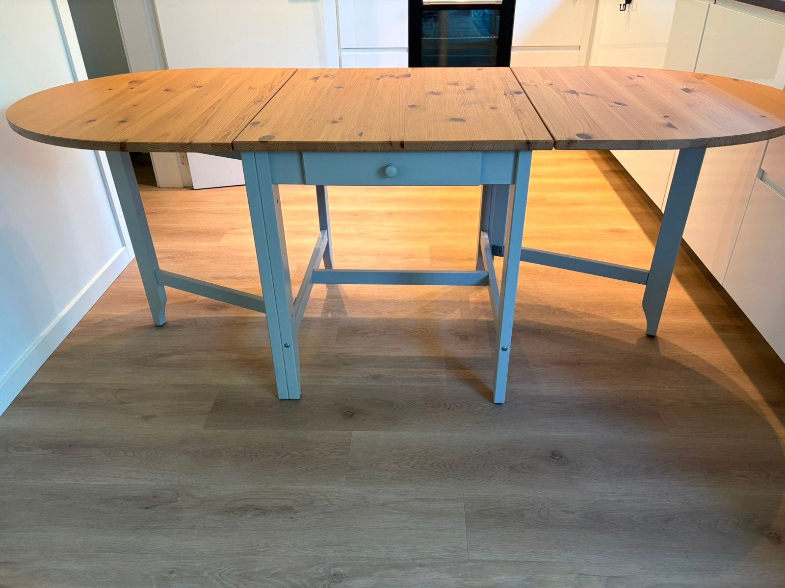 Table de chalet/extensible. Très bon état !, Enlèvement